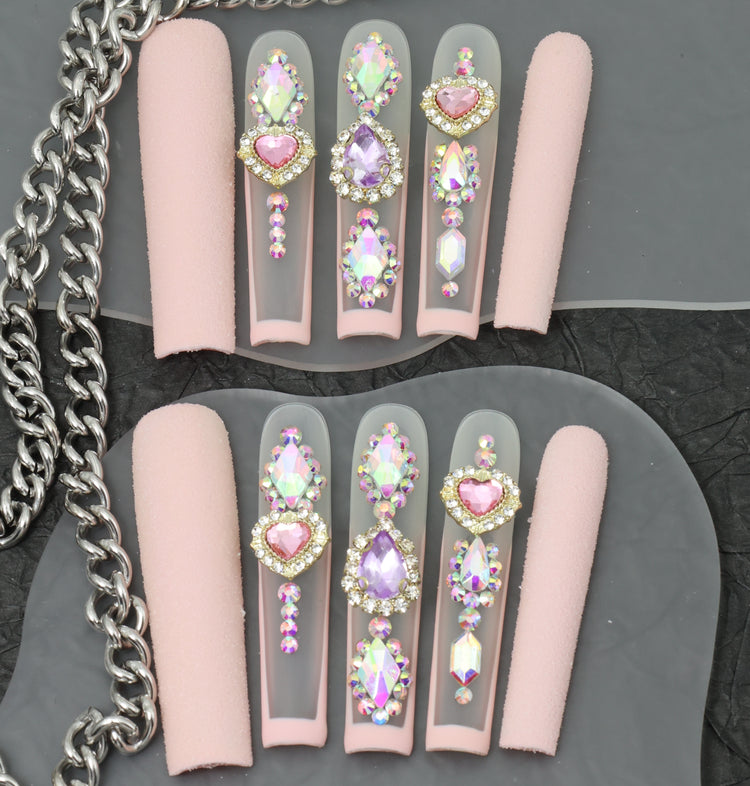 FRENCH TIP NAIL