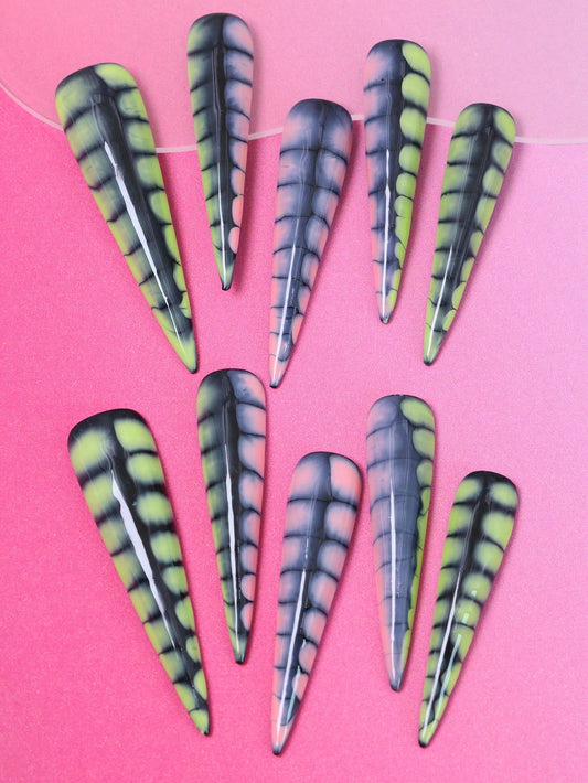 10pcs Handmade Press On Nail crocodile pattern Fake Nails